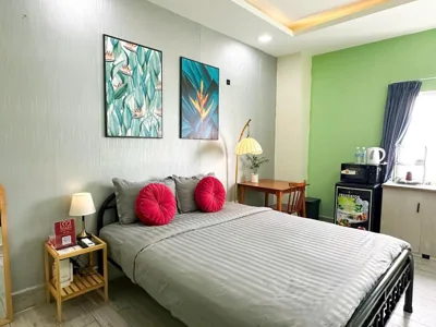 Queen Studio — Memories Stay Nguyễn Cư Trinh - Bright Studio near Bui Vien Street